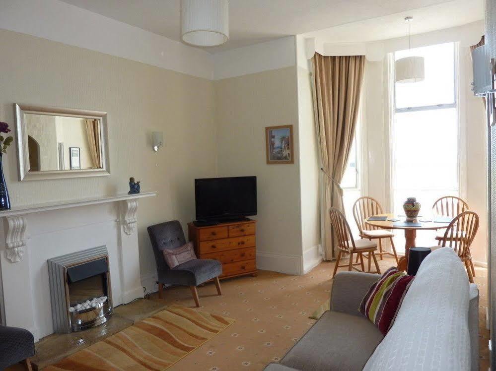 Glencoe Apartments Пейнтън Екстериор снимка