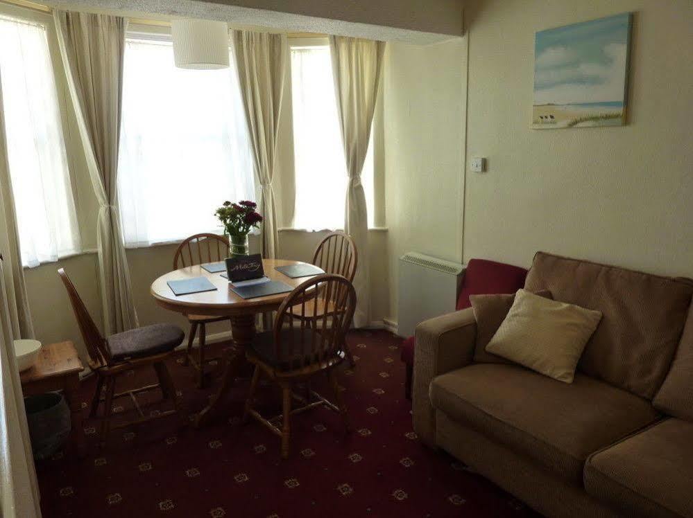 Glencoe Apartments Пейнтън Екстериор снимка